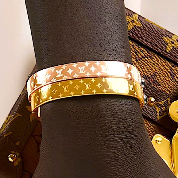 Rose Gold Luxury Four Leaf Clover Silver Bangle Bracelet - Picture 10 of 16